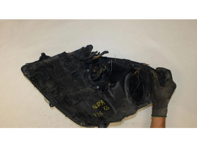 Передняя фара  