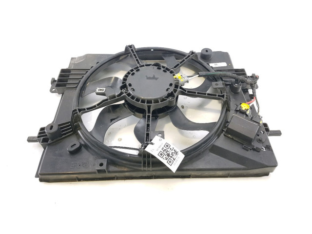 Вентилятор радиатора     214813070R, Y0-3651U    Dacia Sandero III 