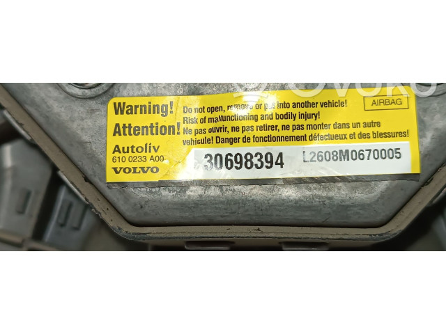 Подушка безопасности водителя 30698394, 30754302   Volvo XC90