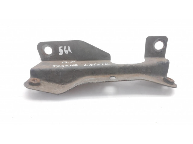 Держатель крыла