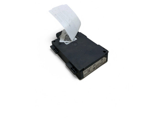 Датчик слепых зон 31665692 Volvo XC90