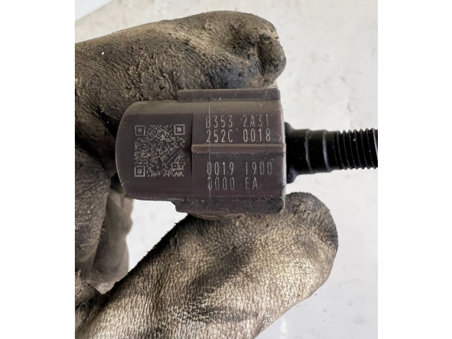 Vstřikovač 16613AA020, 252C0018 Subaru Outback