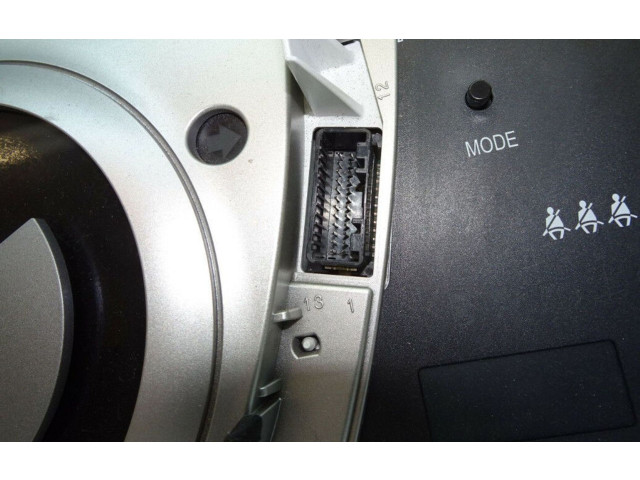 Přístrojová deska Toyota Urban Cruiser (XP110) 2009 83800-52W60-2