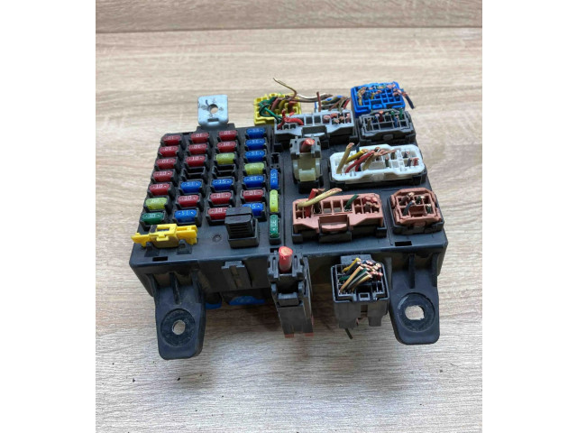 Блок предохранителей 911981C020 Hyundai Getz