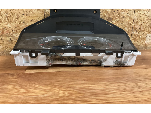 Панель приборов 36000411, 69199660U   Volvo V70       