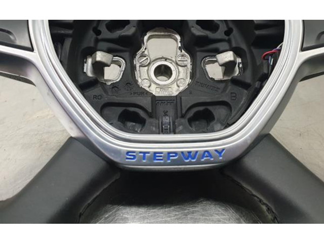 Руль Dacia Sandero 2008 - 2012 года 484007478R, 34227006B