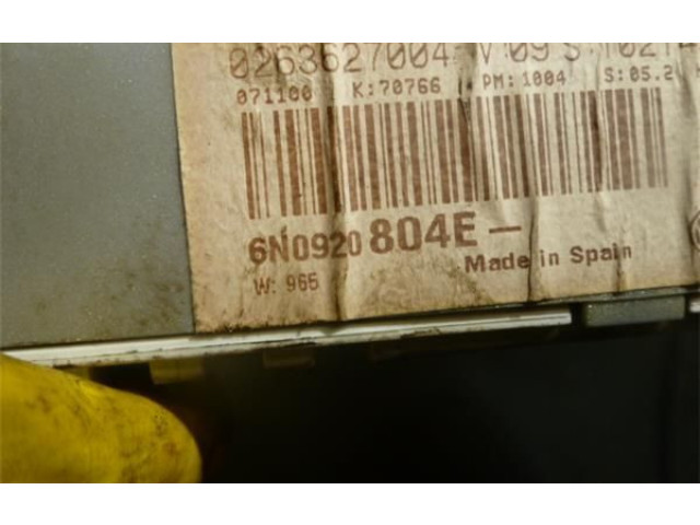 Přístrojová deska Volkswagen Polo III 6N 6N2 6NF 2000 6N0920804E