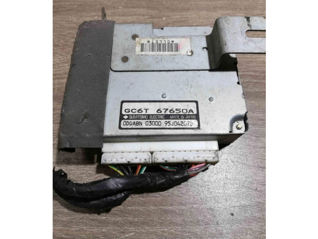 Блок управления двигателем Блок управления GC6T67650A Mazda MX-6