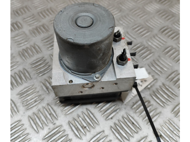 Блок АБС 3414388   BMW  X3 E83  2003 - 2010 года