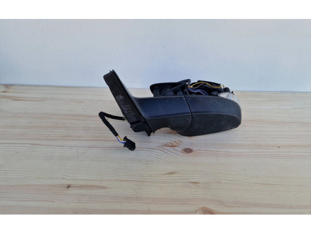 Зеркало электрическое Skoda Fabia Mk3 (NJ) 2015 - 2021 года