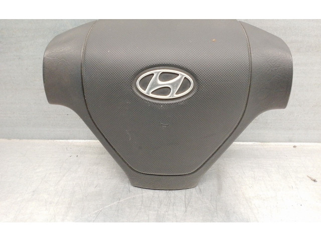 Подушка безопасности водителя 569002C700LK Hyundai Coupe