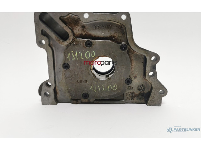 Масляный насос   036115105B, 036115105B  Volkswagen Golf IV 
