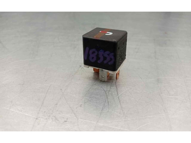 Pojistková skříňka 9130269, 00351073 Volvo 850 1996