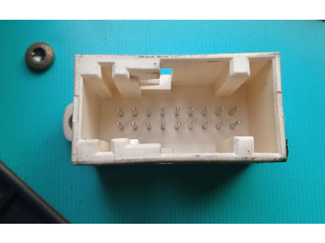 Přístrojová deska Citroen Berlingo 2005 9656696080, 1.ENCHUFE