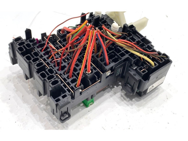 Ящик предохранителей (комплект) 5Q0937615C   Volkswagen Golf VII   