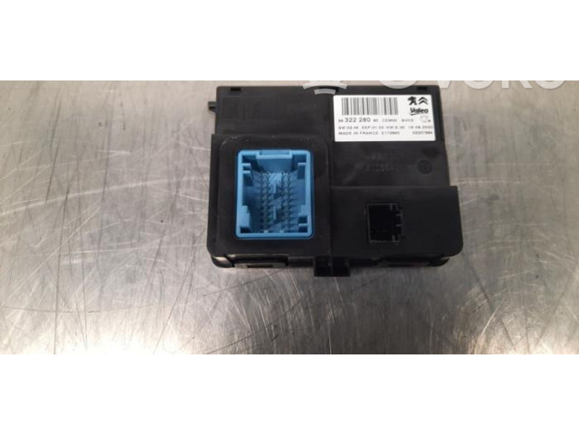 Блок управления климат-контролем 9832228080 Citroen Berlingo