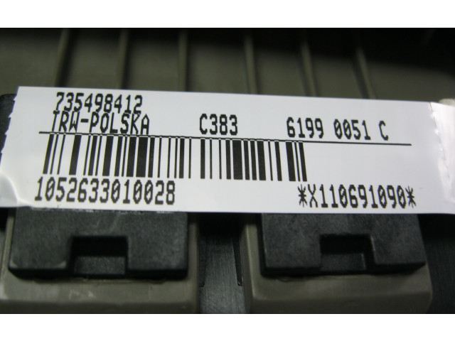 Подушка безопасности водителя 735498412   Ford Ka