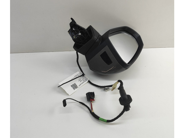 Зеркало электрическое Audi Q3 F3 2018 - года