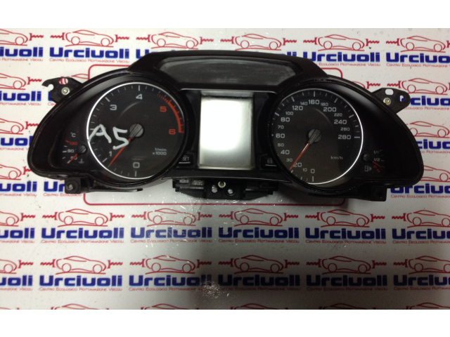 Přístrojová deska Audi A5 8T 8F 2009 8T0920900L, 8T0920900L