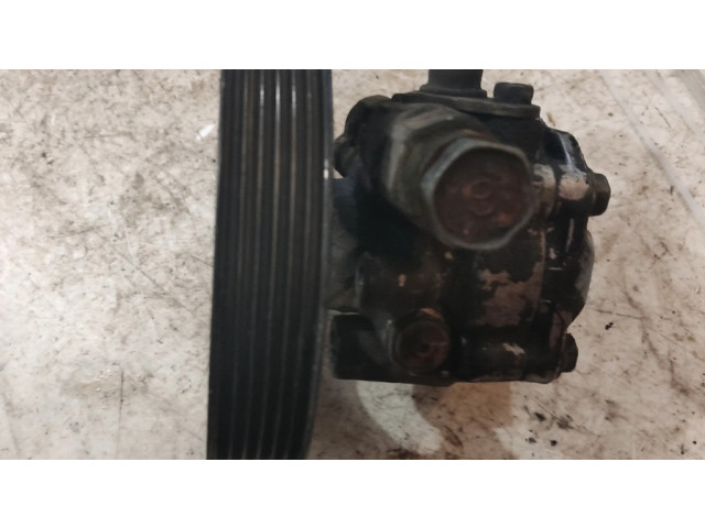 Блок предохранителей Mitsubishi L200