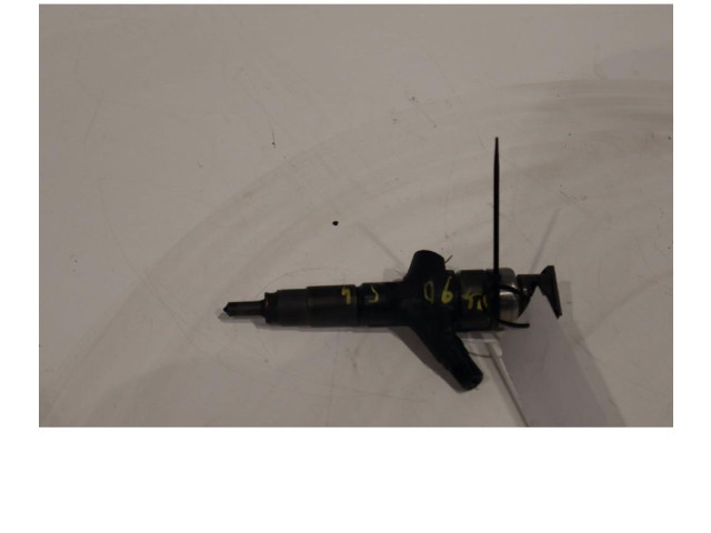 Vstřikovač 0250 Subaru XV EE20