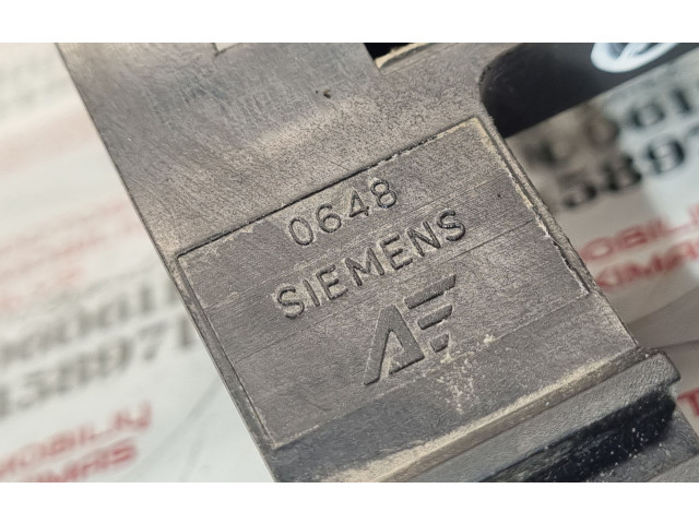 Блок предохранителей 14447, 0648 Ford Galaxy