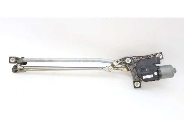 Моторчик дворников 31253518    Volvo C30