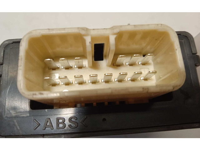 Блок предохранителей 8597042010, 0515004280 Lexus NX