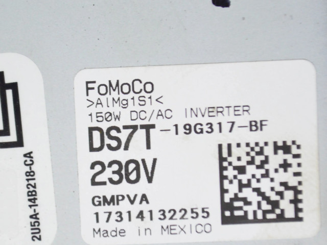 Преобразователь напряжения