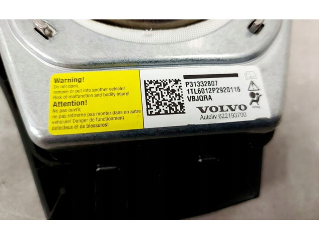 Подушка безопасности водителя Volvo C30