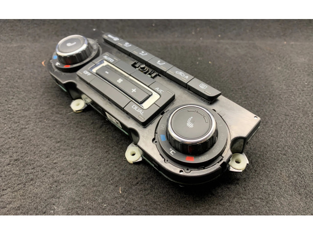 Блок управления климат-контролем 3T0907044CE, 5HB00974995 Skoda Yeti (5L)