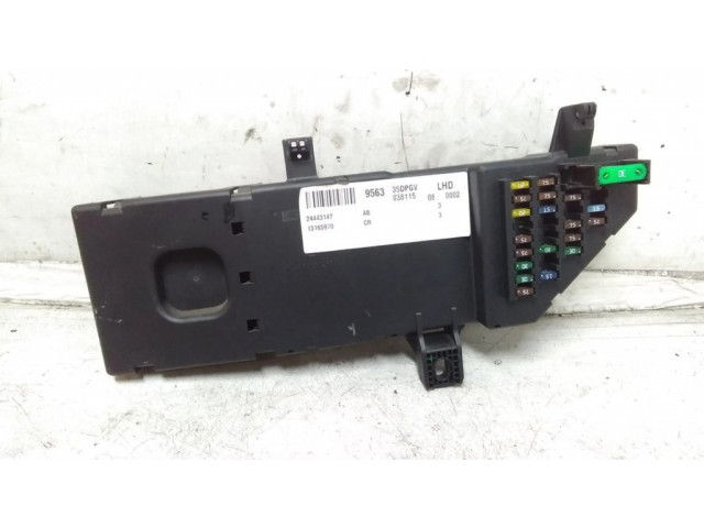 Pojistková skříňka 24443147, 518777024 Opel Vectra C 2004