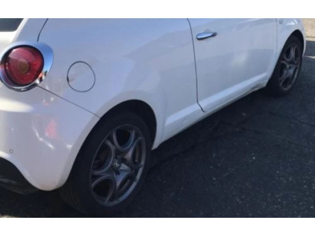 Вентилятор радиатора 50512108 Alfa Romeo Mito