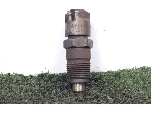 Vstřikovač KCN18P1, BOSCH Nissan Serena LD23A