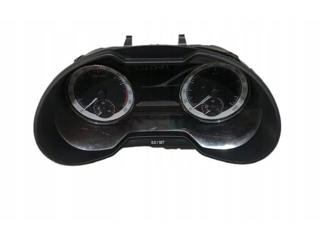 Панель приборов 5E0920701B   Skoda Octavia Mk1 (1U)       