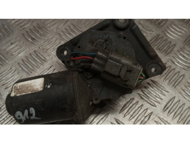 Двигатель стеклоочистителей