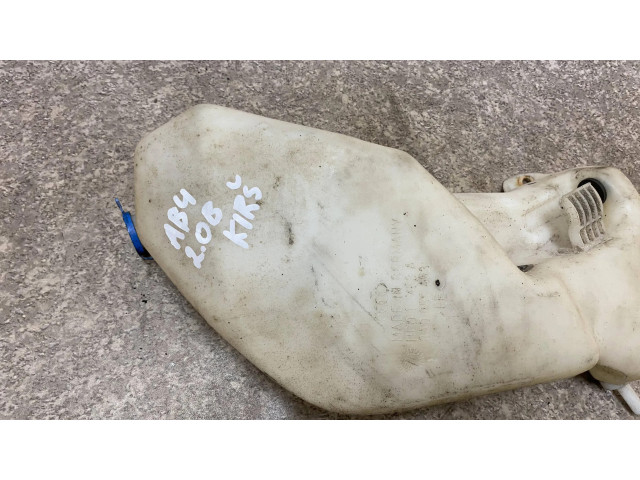 Бачок оконной жидкости