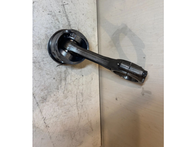  Поршень с шатуном  038107065EM, 038198401D  Volkswagen Transporter - Caravelle T5  