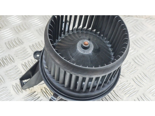 Вентилятор печки    5T6130100, EJV00006   Fiat 500X
