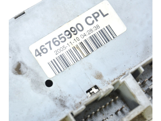 Блок предохранителей 46765990CPL, 51737298NPL Fiat Albea