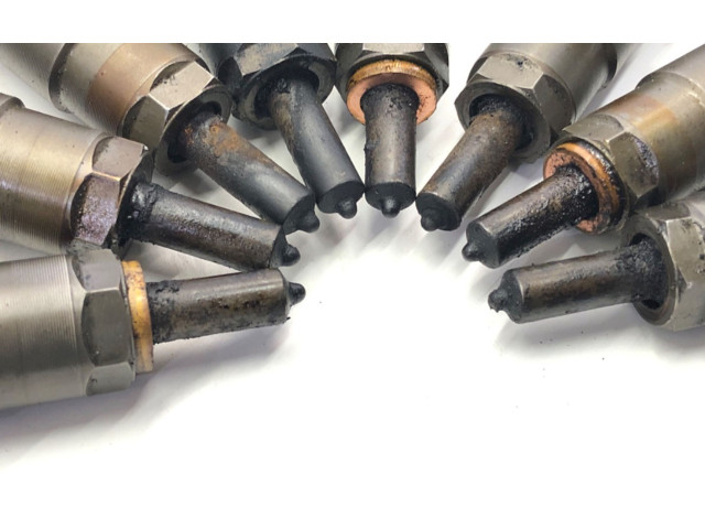 Vstřikovač    Audi A8 S8 D3 4E     