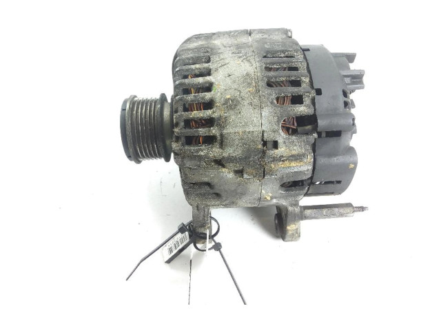 Генератор 06F903023C Volkswagen Caddy