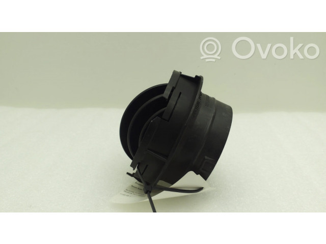 Боковая воздушная решётка