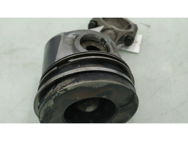 Píst 085190 Citroen C4 I pro naftový motor 2.0