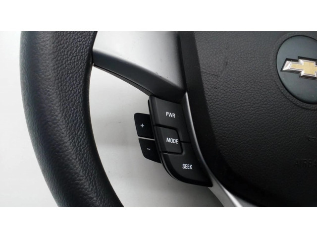 Volant Chevrolet Spark 2012 690000609