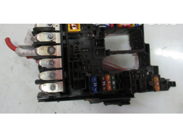 Блок предохранителей 5Q0937125B Skoda Octavia Mk3 (5E)