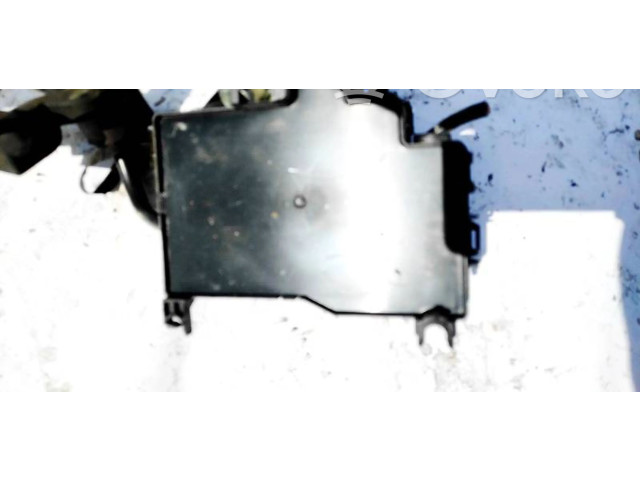 Блок предохранителей Volkswagen Phaeton