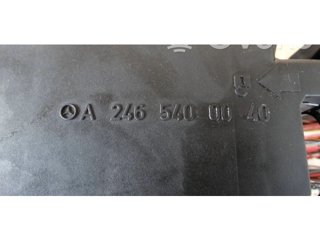 Блок предохранителей A2465400040 Mercedes-Benz A W176