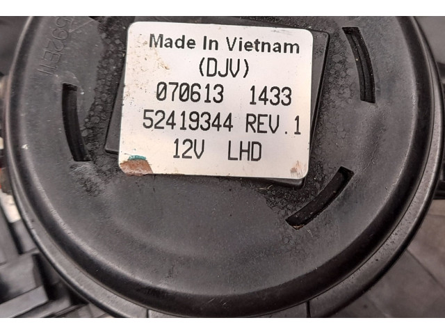 Вентилятор печки    52419344, 5592E11   Renault Vel Satis