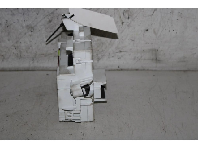 Блок предохранителей    Alfa Romeo Giulietta    